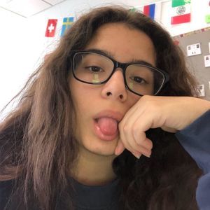 Meet your Posher, Geraldine beatriz